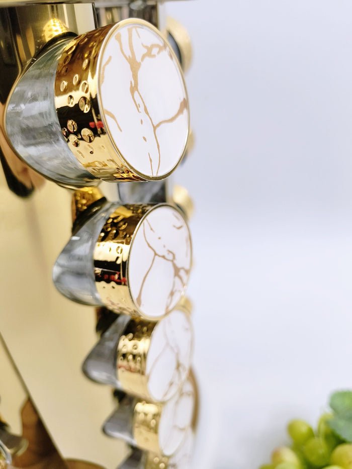 Set à Épices Rotatif Moderne – 12 Pots en Verre & Métal avec Support Doré - Homex Market